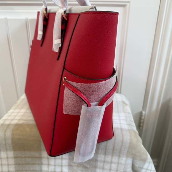 Michael Kors Gilly Large Drawstring Travel Tote in Bright Red - Picture 14 of 16